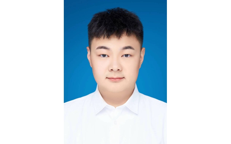 Qingwei Liu  刘庆伟