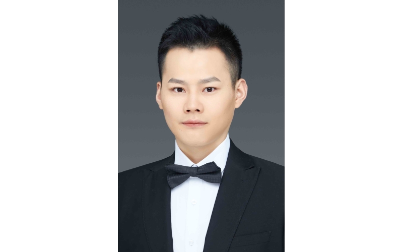 Jiedong Shi 石杰栋